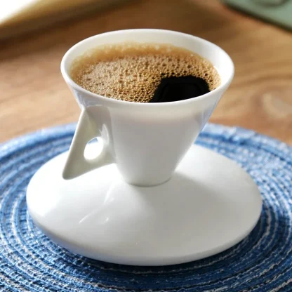 Plain Pyramid Shape Tea Set - Image 3