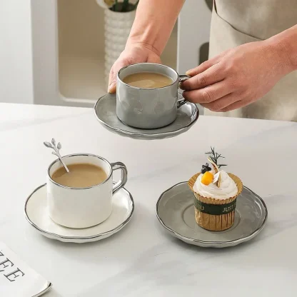 Glossy Modern Tea Set - Image 4