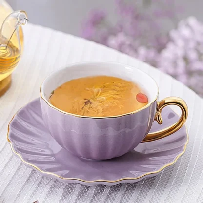 Gold-like Accent Minimalist Tea Set - Image 2