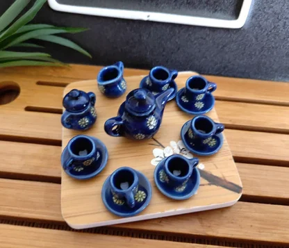 Blue Printed Miniature Tea Set - Image 4