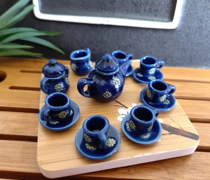 Blue Printed Miniature Tea Set - Image 3