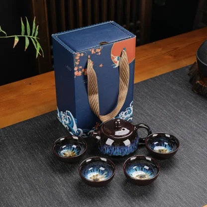 Luxury Blue Print Tea Set - Image 2