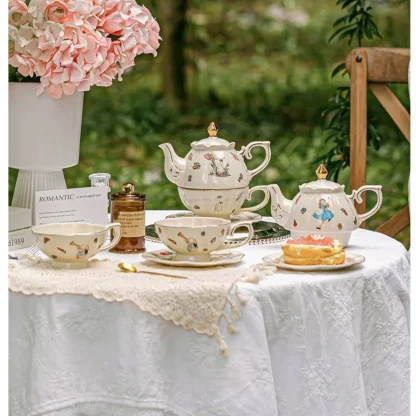 Cute Printed Vintage-style Tea Set - Image 5